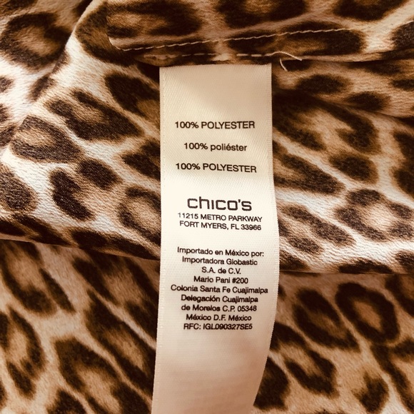 💙 Chico’s 🐆 Leopard cold shoulder long sleeve💙 - Picture 6 of 8